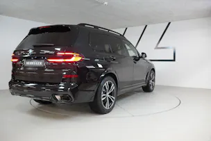 BMW X7 xDrive 48V 40d M Sport Pro Steptronic