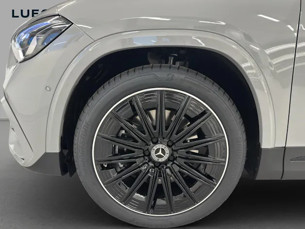 Mercedes-Benz GLA 200 Night Star 7G-DCT