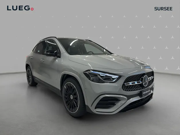 Mercedes-Benz GLA 200 Night Star 7G-DCT