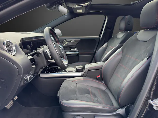 Mercedes-Benz GLA 250 AMG Line 4Matic