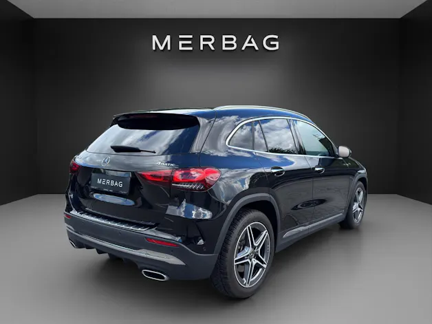 Mercedes-Benz GLA 250 AMG Line 4Matic