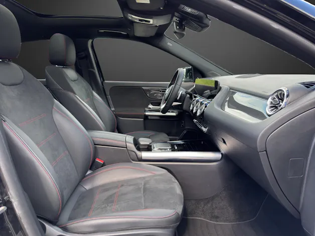Mercedes-Benz GLA 250 AMG Line 4Matic