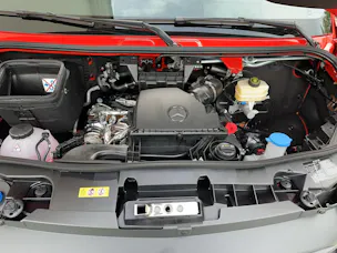 Mercedes-Benz 519 CDI KA 3665 L2H2