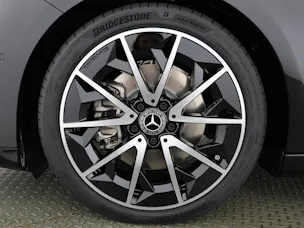Mercedes-Benz CLA 200 4Matic 8G-DCT