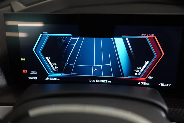 BMW XM xDrive PHEV Steptronic Label
