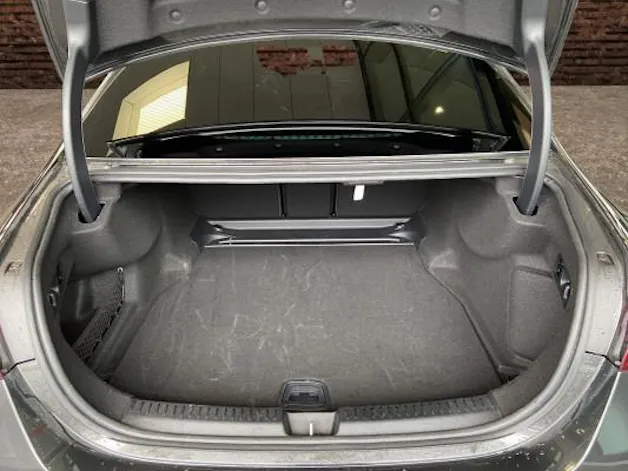 Mercedes-Benz E 200 9G-Tronic 4Matic