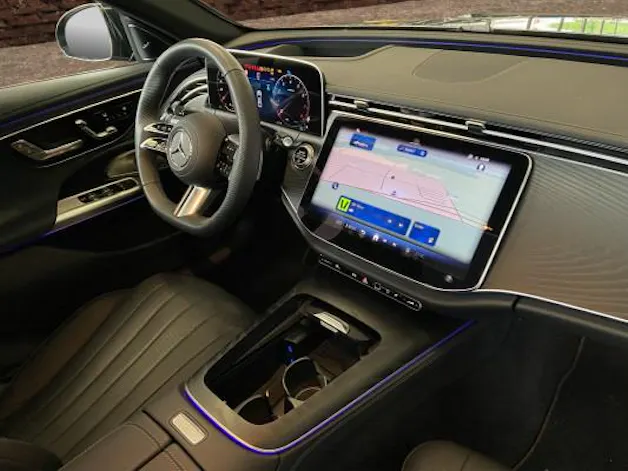 Mercedes-Benz E 200 9G-Tronic 4Matic
