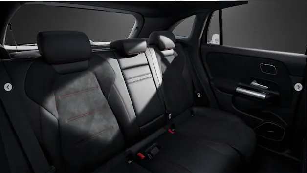 Mercedes-Benz EQA 350 66,5 kWh 4Matic Swiss Star