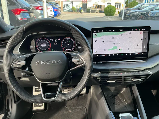 Škoda Octavia Combi 1.5 TSI 150 PS Sportline *** 5 JAHRE SKODA WERKSGARANTIE ***