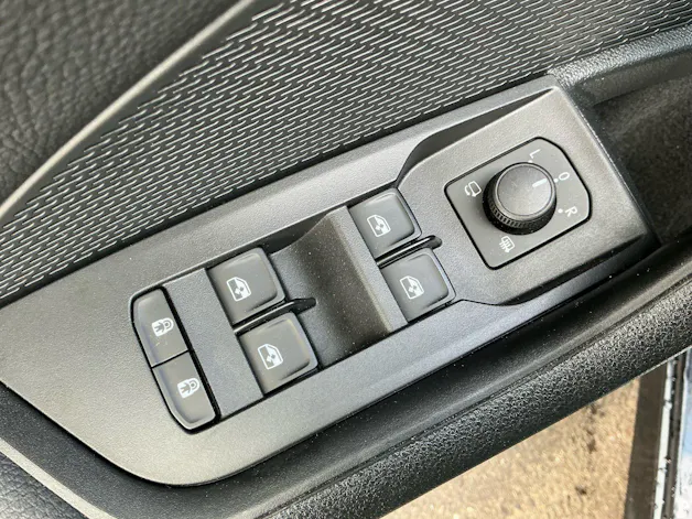Škoda Octavia Combi 1.5 TSI 150 PS Sportline *** 5 JAHRE SKODA WERKSGARANTIE ***