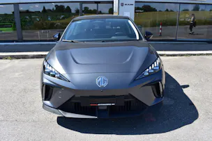 MG 4 EV 64kWh Premium