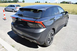 MG 4 EV 64kWh Premium