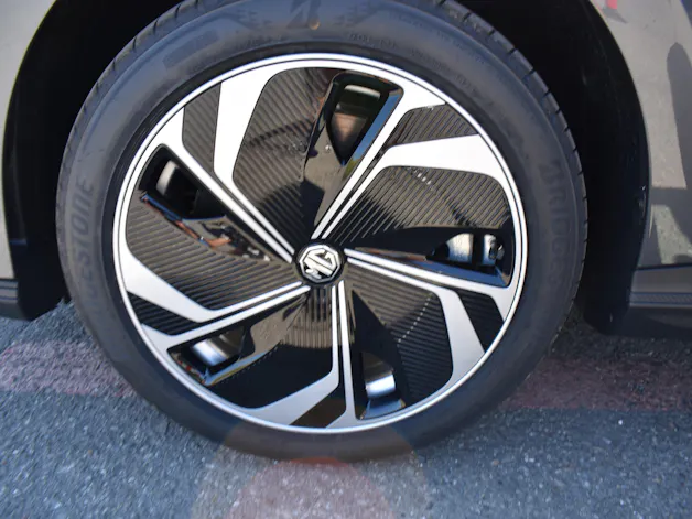 MG 4 EV 64kWh Premium