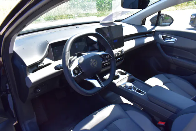 MG 4 EV 64kWh Premium