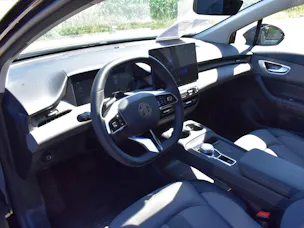 MG 4 EV 64kWh Premium