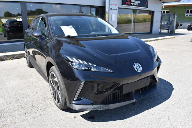 MG 4 EV 64kWh Premium