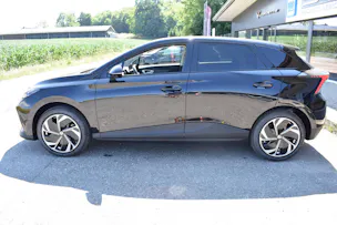 MG 4 EV 64kWh Premium