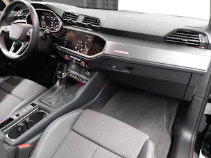 Audi Q3 35 TFSI advanced Attraction S-tronic