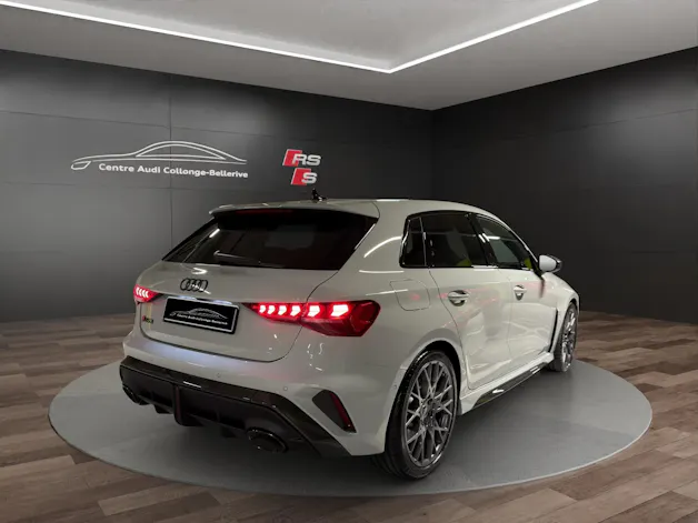 Audi RS3 Sportback 2.5 TSI quattro S-tronic