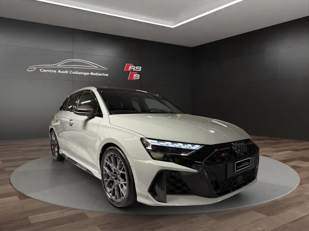Audi RS3 Sportback 2.5 TSI quattro S-tronic