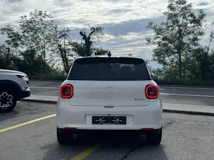 JAC E30X City