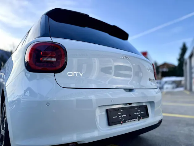 JAC E30X City