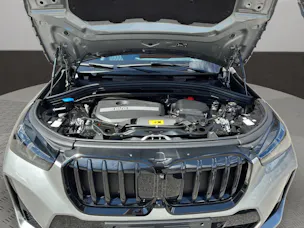 BMW X1 30e xDrive paddles