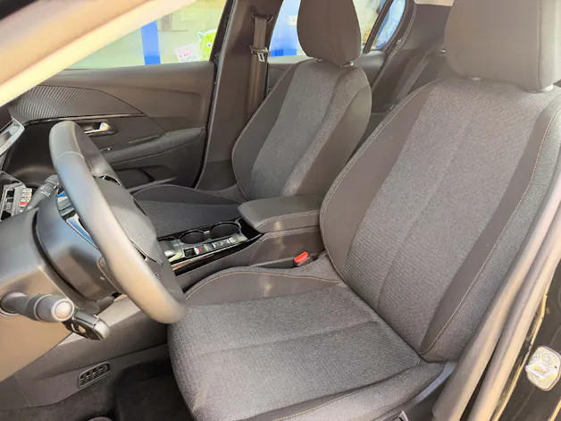 Peugeot 208 e-Style