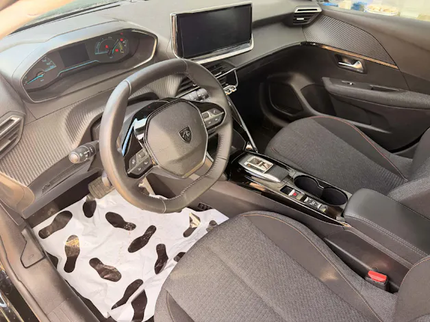 Peugeot 208 e-Style