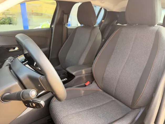 Peugeot 208 e-Style