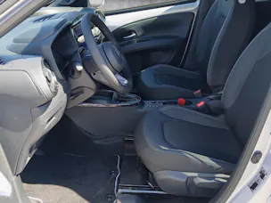 Toyota Aygo X 1.5 VVT-i HSD Style