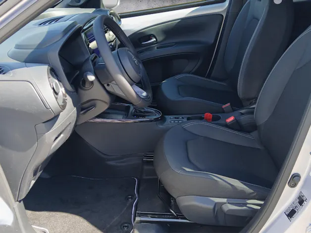 Toyota Aygo X 1.5 VVT-i HSD Style