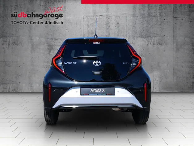 Toyota Aygo X 1.5 VVT-i HSD Style