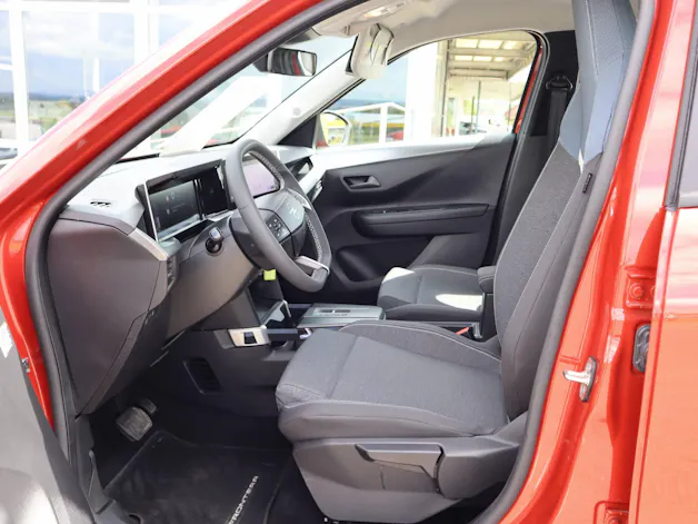 Opel Frontera 1.2 T HEV Edition