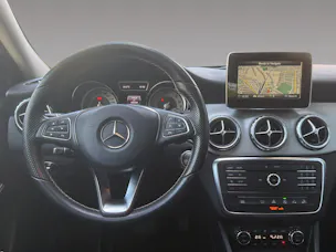 Mercedes-Benz GLA-Klasse X156 GLA 200 d Urban 4m