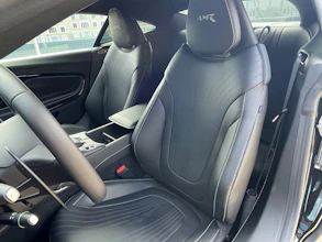 https://vehicle.imgix.net/4308143/24c123f3-5576-4d08-be6d-a281b9edb216.jpg