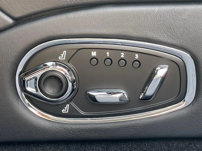 image du véhicule ASTON MARTIN DB11