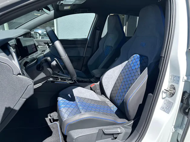 VW Golf 2.0 TSI R DSG 4Motion R Performance
