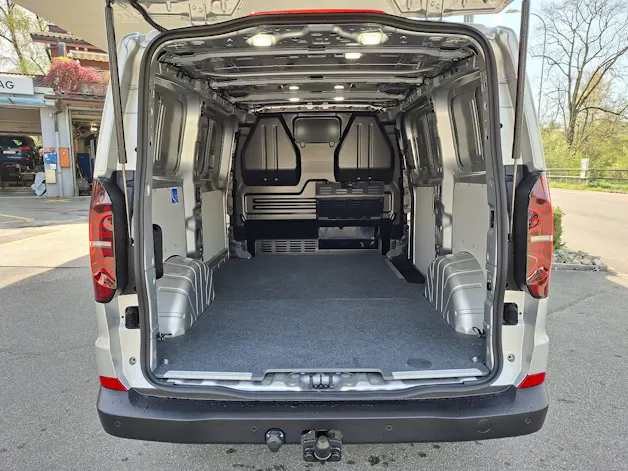 VW Transporter 2.0 TDI Automat