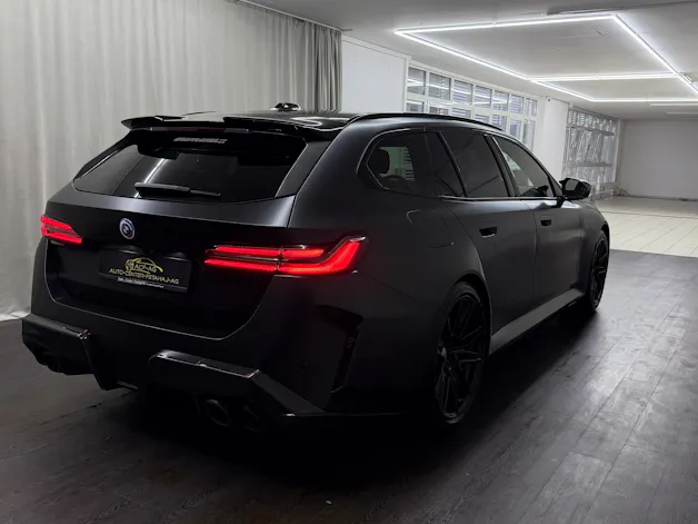 BMW M5 xDrive Touring