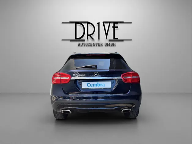Mercedes-Benz GLA 200 Night Star 7G-DCT