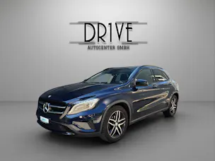 Mercedes-Benz GLA 200 Night Star 7G-DCT