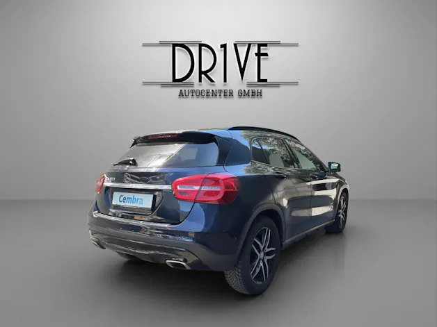 Mercedes-Benz GLA 200 Night Star 7G-DCT