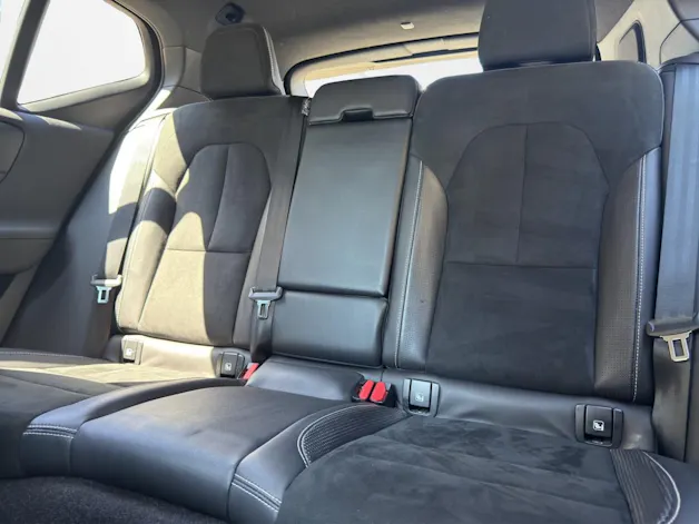 Volvo XC40 D4 AWD R-Design Geartronic