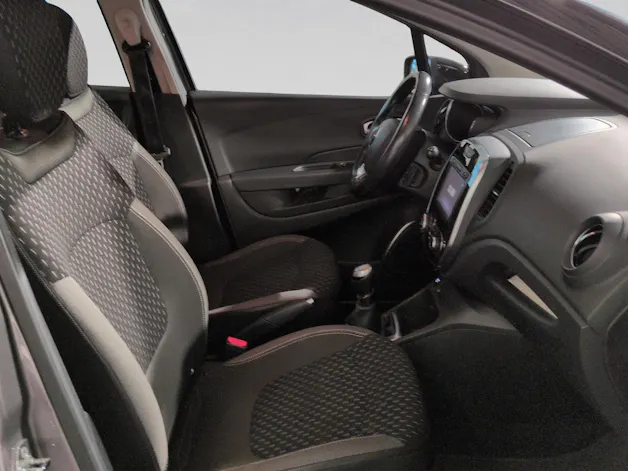 Renault Captur 1.2 T 16V Intens