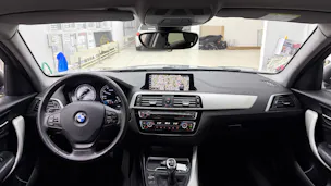 BMW 118d xDrive Essential Edition