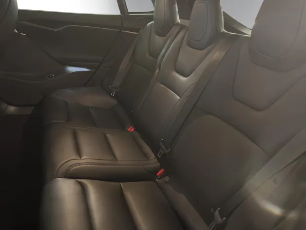 Tesla Model S Maximale-Reichweite