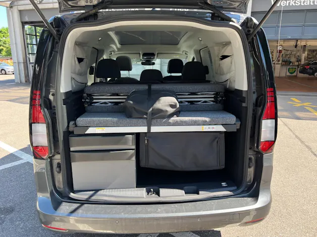 VW Caddy 2.0 TDI California Spirit