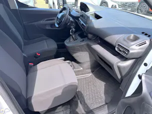 Peugeot Blue HDi 75 Pro L1