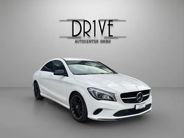 Mercedes-Benz CLA 200 Night Star 7G-DCT
